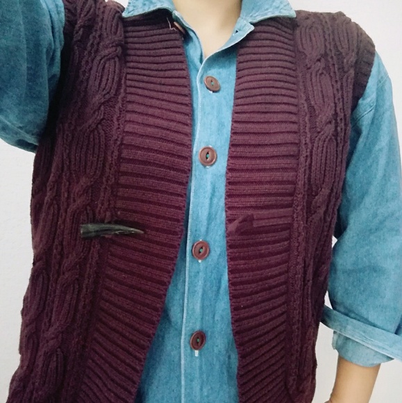 Chaps Cabled Sweater Vest - Picture 4 of 5